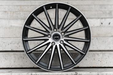 LC–P05 8,5x19 ET33 5x120 72,56 Machined Black
