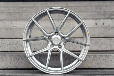 LC–P06 8,5x19 ET33 5x120 72,56 Machined Silver