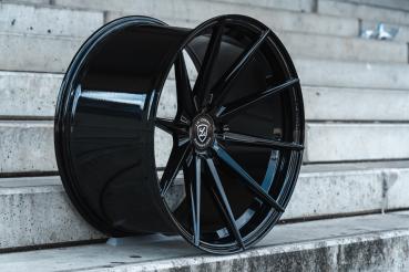 LC–P10 9,5x20 ET35 5x114,3 70,5 Glossy Black