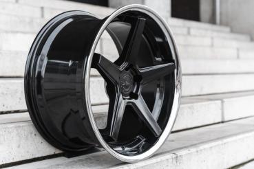 LC–P13 9x20 ET23 5x112 66,56 Glossy Black - SS LIP