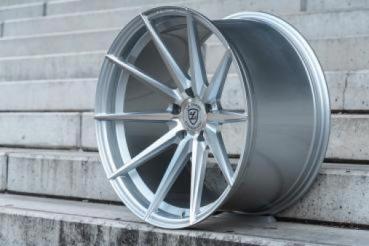 LC-P10 8,5x20 5x112 ET30 66,6 Machined Silver
