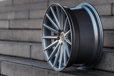 LCP-5 20x10.5 ET28 5x120 72,56 Machined Silver