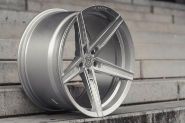 LC-P8 10,5x20 5x112 ET28 66,6 Machined Silver