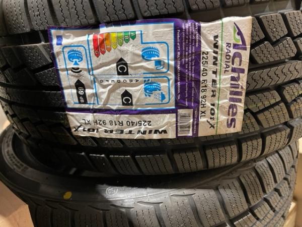 4x Achilles Winter 101X 225/40 R18 92H XL