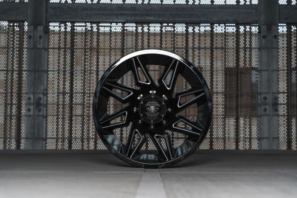 La Chanti Offraod LC-OF 11 12x20 Gloss Black Milled ET -44 6x135/139,7 78,1