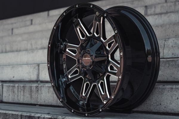 La Chanti Offraod LC-OF 1 9x20 Gloss Black Milled Spockes ET 0 6x135/139,7 93,1