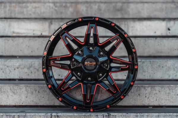 La Chanti Offraod LC-OF 3 9x20 Gloss Black / Red Spockes ET 0 6x135/139,7 110,1